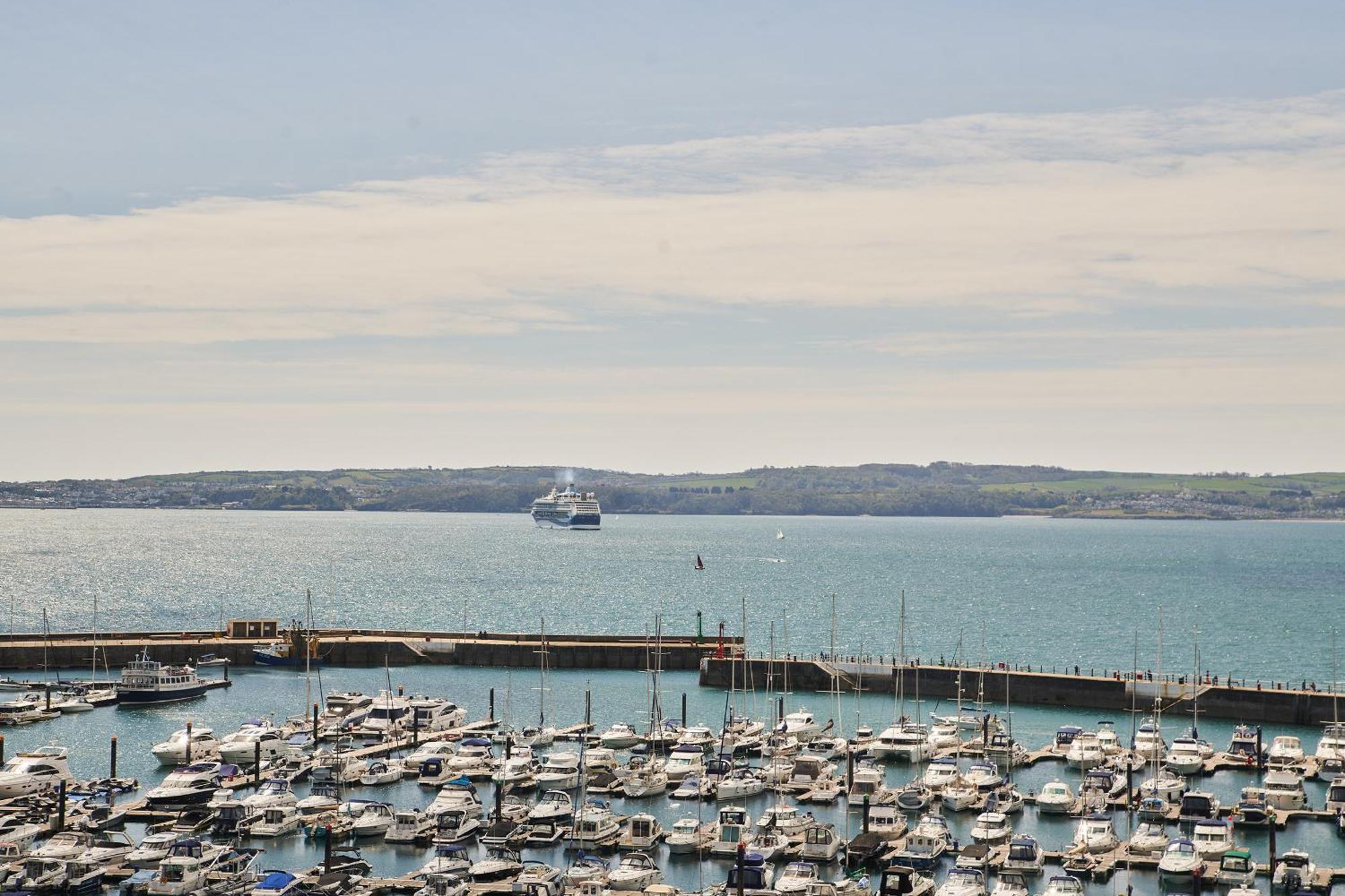 The Moorings - Stylish Duplex Apartment On Torquay Harbourside Экстерьер фото
