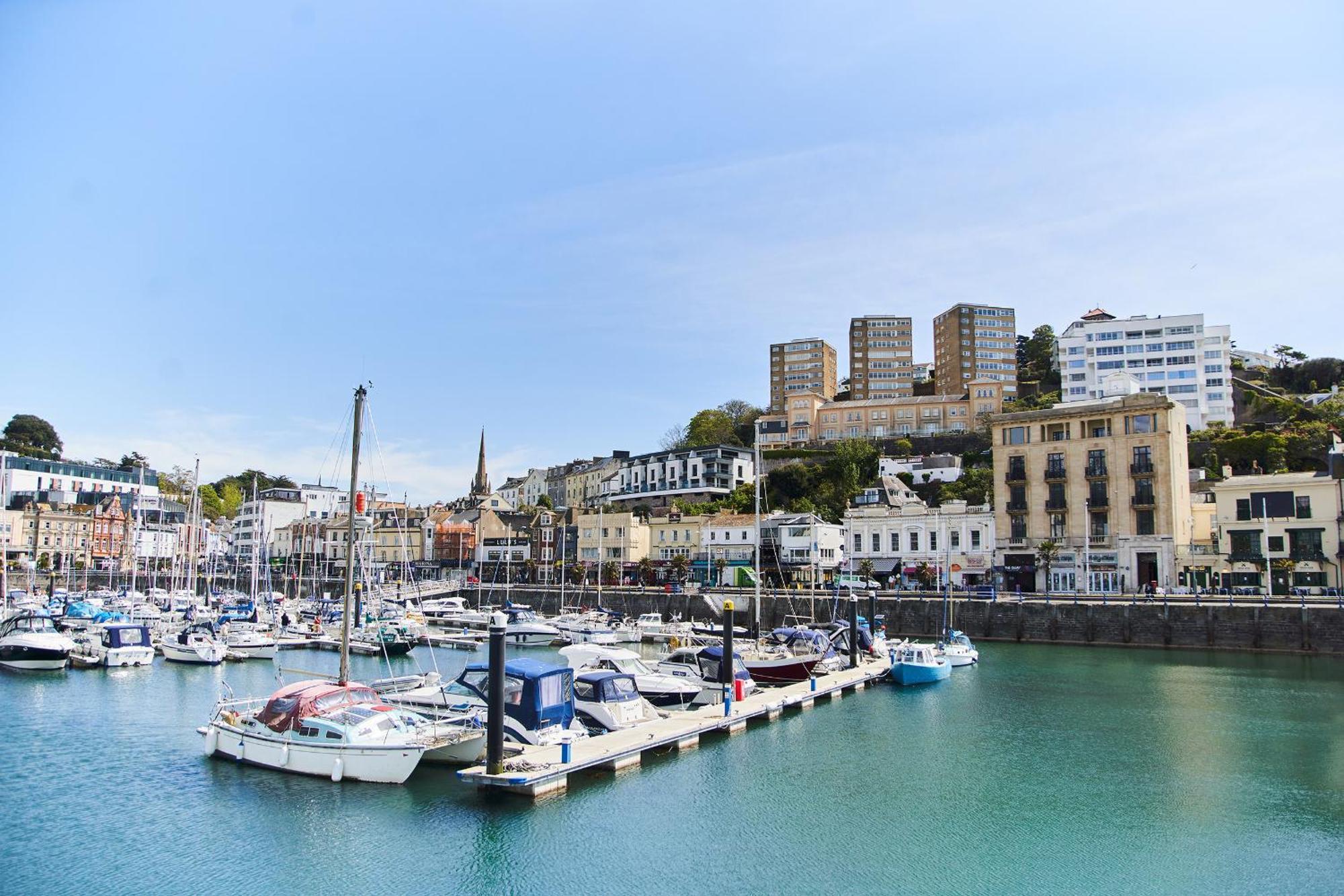 The Moorings - Stylish Duplex Apartment On Torquay Harbourside Экстерьер фото